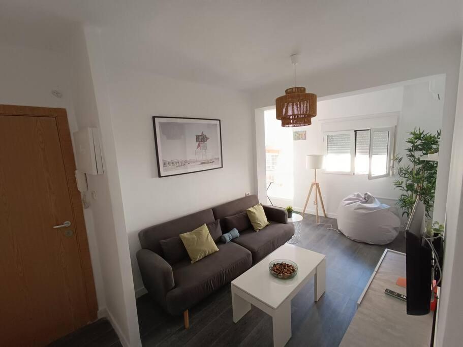 Апартаменти Estupendo Piso Renovado A 30 Metros De La Playa Альмерія Екстер'єр фото